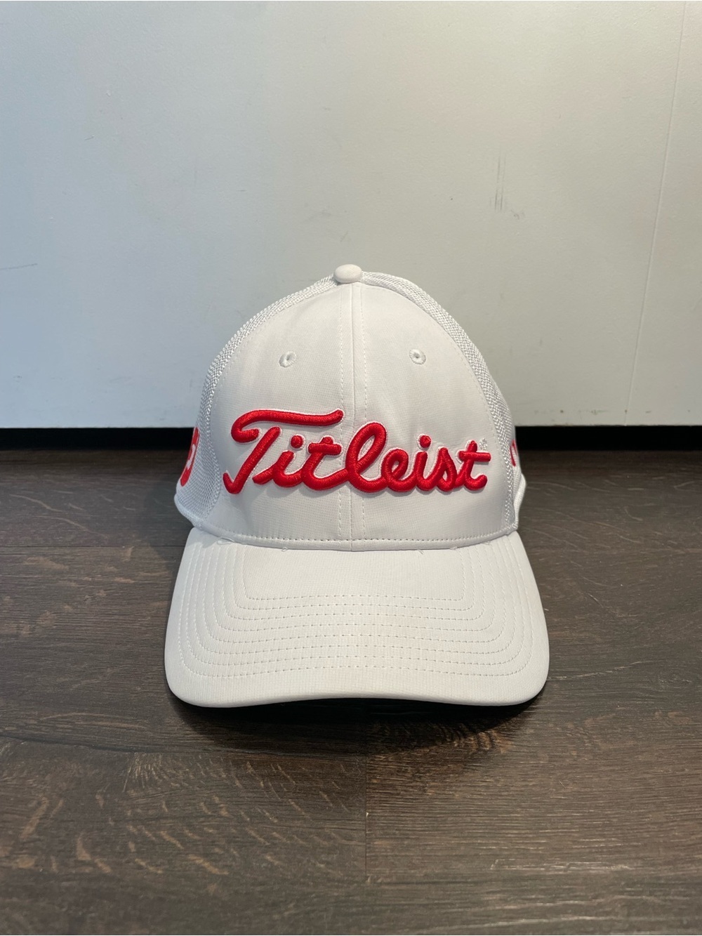 Titleist ProV1 FootJoy Hat FJ White Mesh Performance Cap Small/Medium